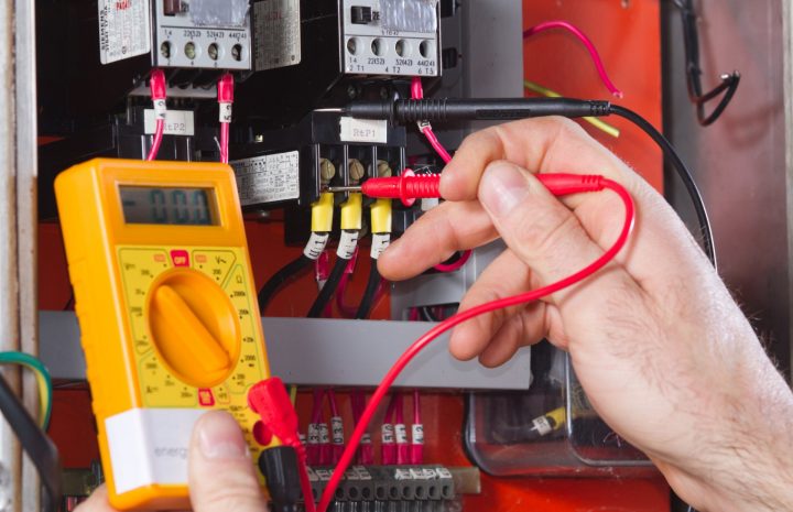 Signs That You Need Professional Electrical Repair